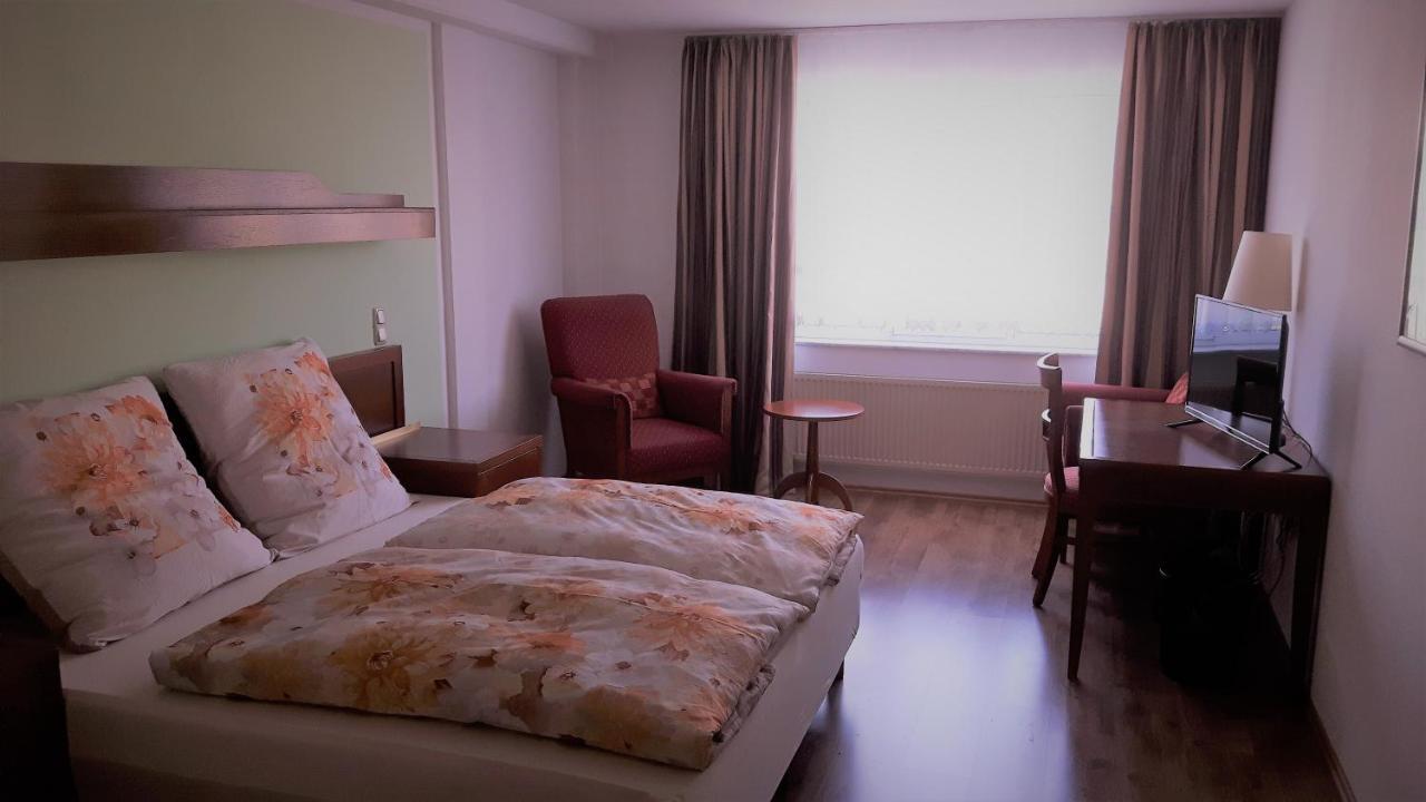 City Hotel Bauer Лимбах-Оберфрона Экстерьер фото